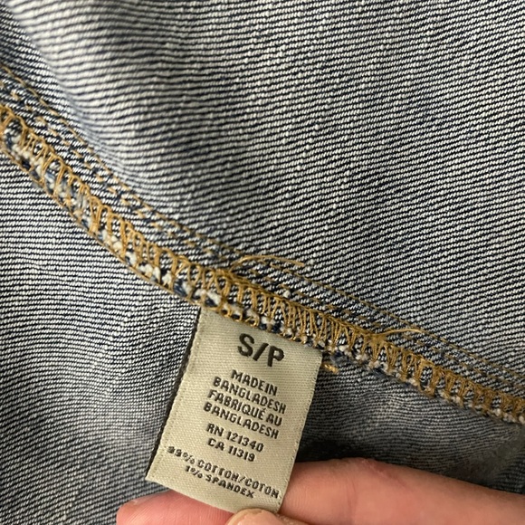 Fitted jean jacket - Picture 4 of 4